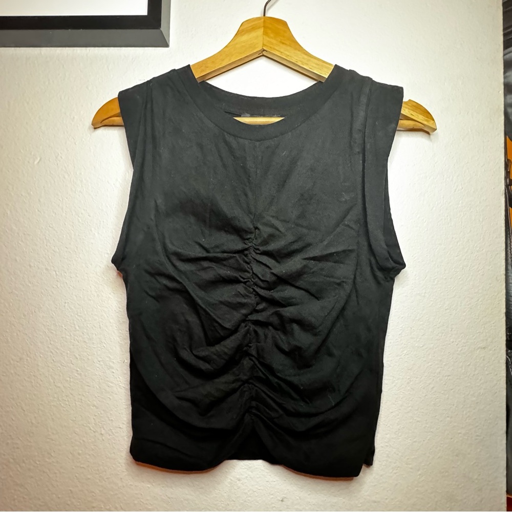 NWOT forever 21 ruched cropped muscle tank